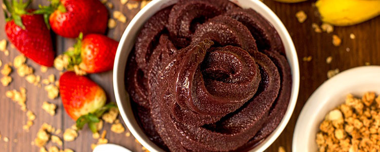 8 motivos para comer mais Açaí