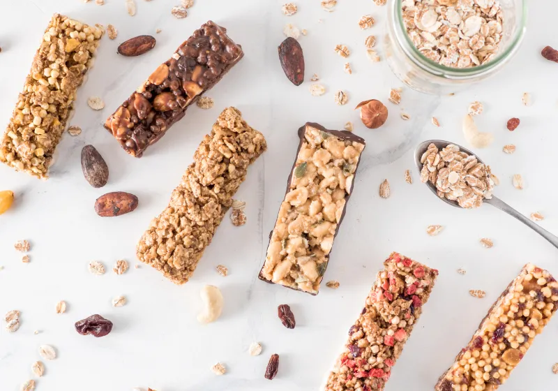 barras de proteinas varias diferentes barras de granola